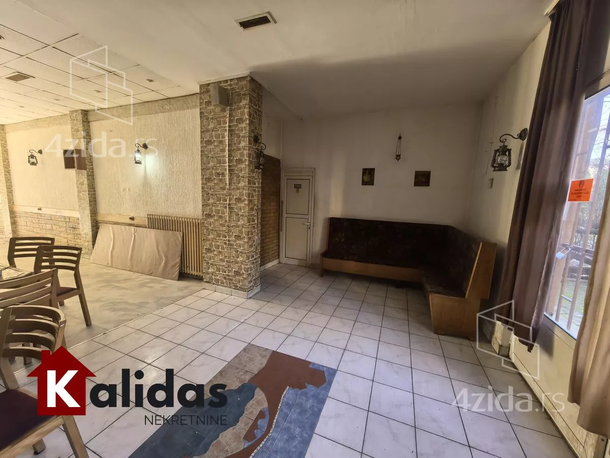 Poslovni prostor | 4zida