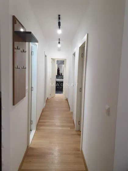 Tadije Sondermajera | 4zida.rs