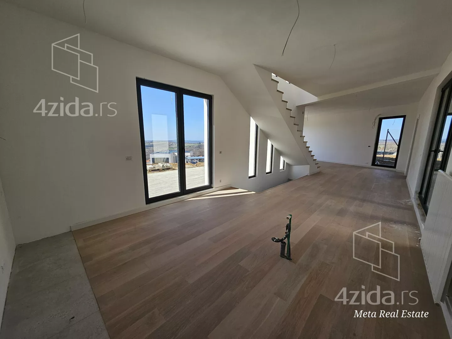 3-etažna kuća | 4zida