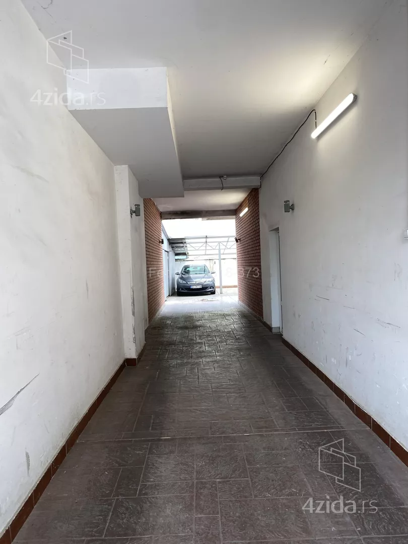 Garaža/Parking | 4zida