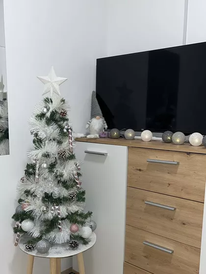 Mala Amerika | 4zida.rs