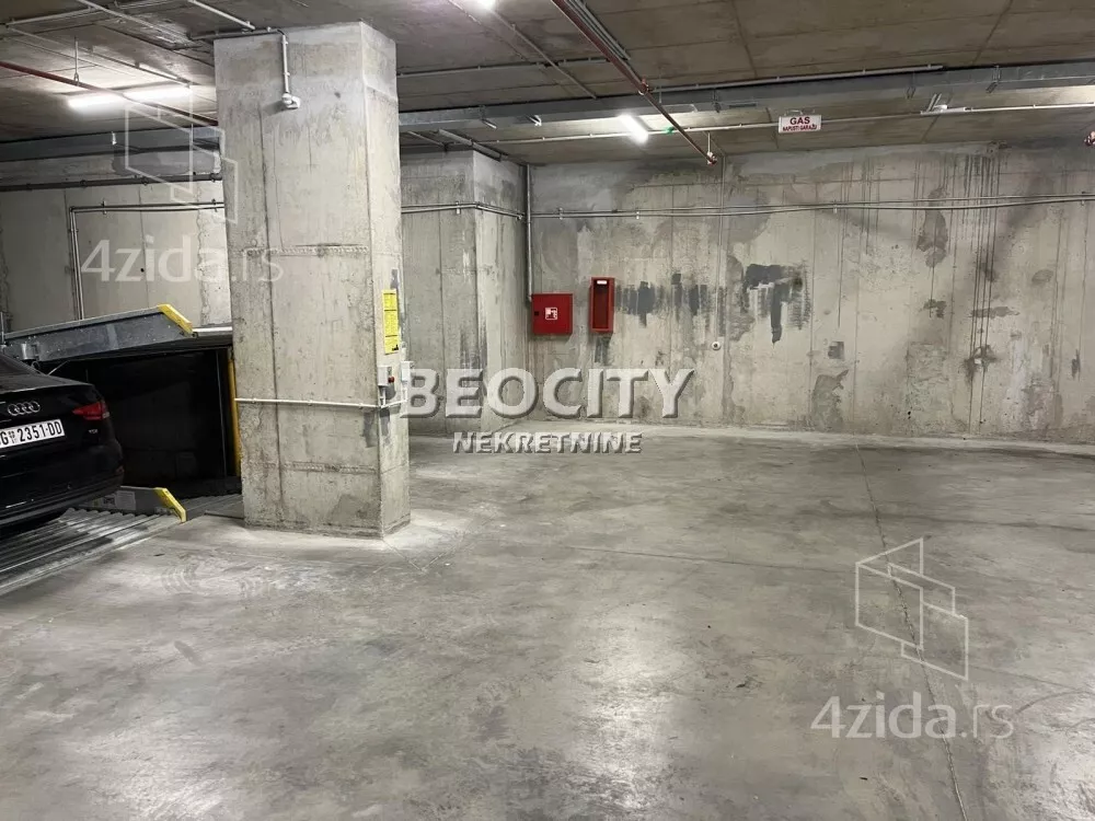 Garaža/Parking | 4zida