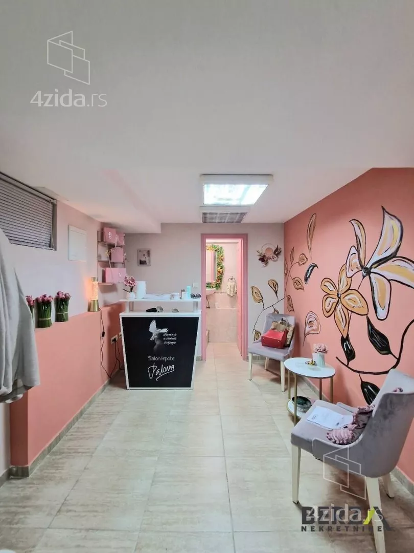 Poslovni prostor | 4zida