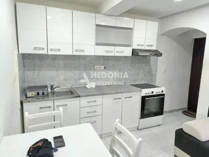 Strahinjića Bana | 4zida.rs