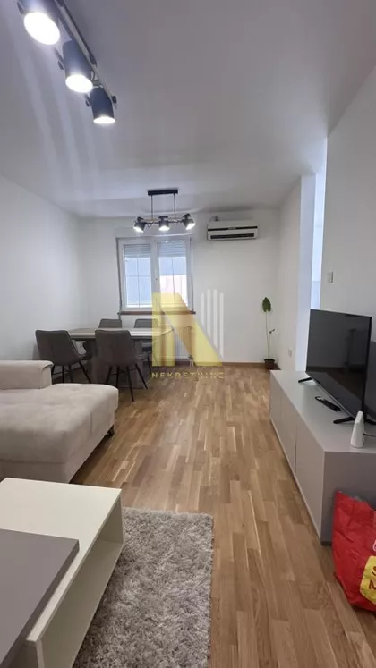 Novi Sad - Centar | 4zida.rs