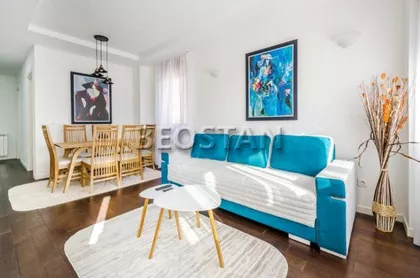 Urosa Martinovica | 4zida.rs