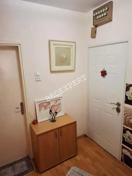 Petlovo Brdo | 4zida.rs