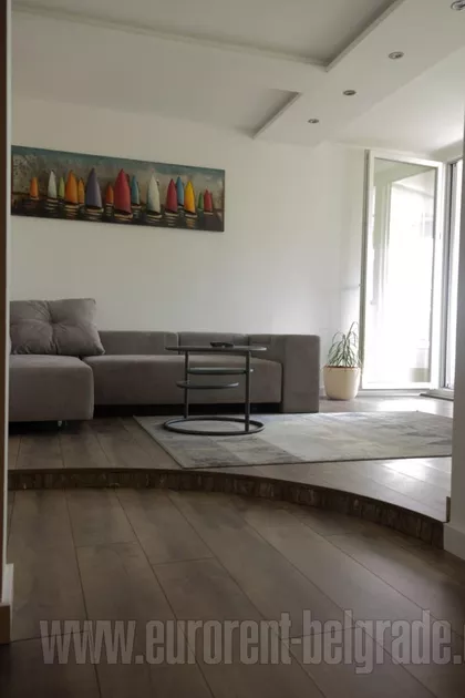 VOŽDOVAČKA CRKVA | 4zida.rs