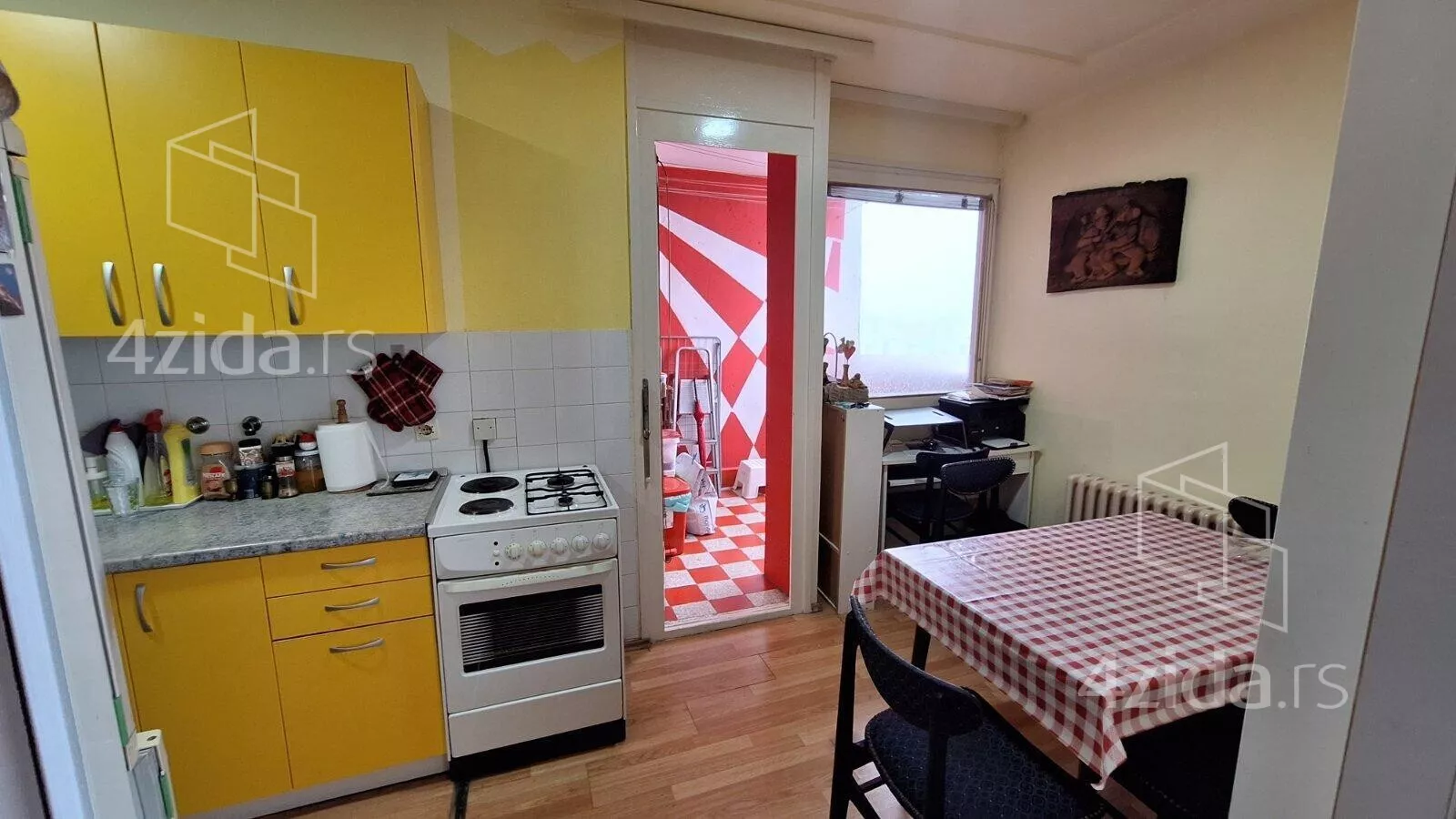 Dvoiposoban stan | 4zida