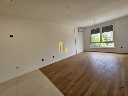 Bulevar Patrijarha Pavla (Somborski Bulevar) | 4zida.rs