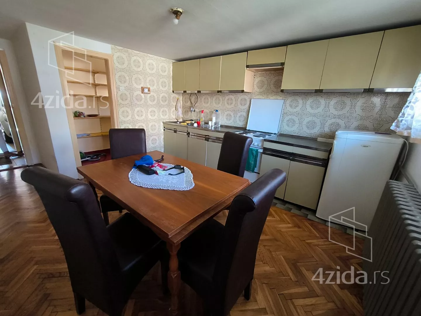 4-etažna kuća | 4zida