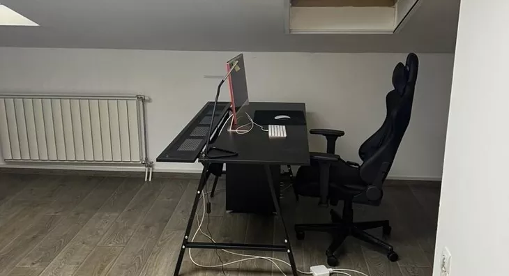 Šestosoban stan | 4zida