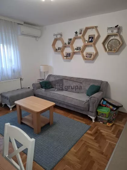 Nikole Doksata | 4zida.rs