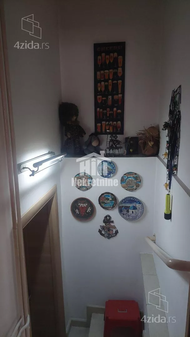 4-etažna kuća | 4zida