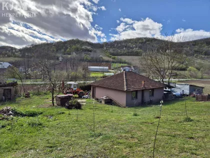 Donje Komarice | 4zida.rs