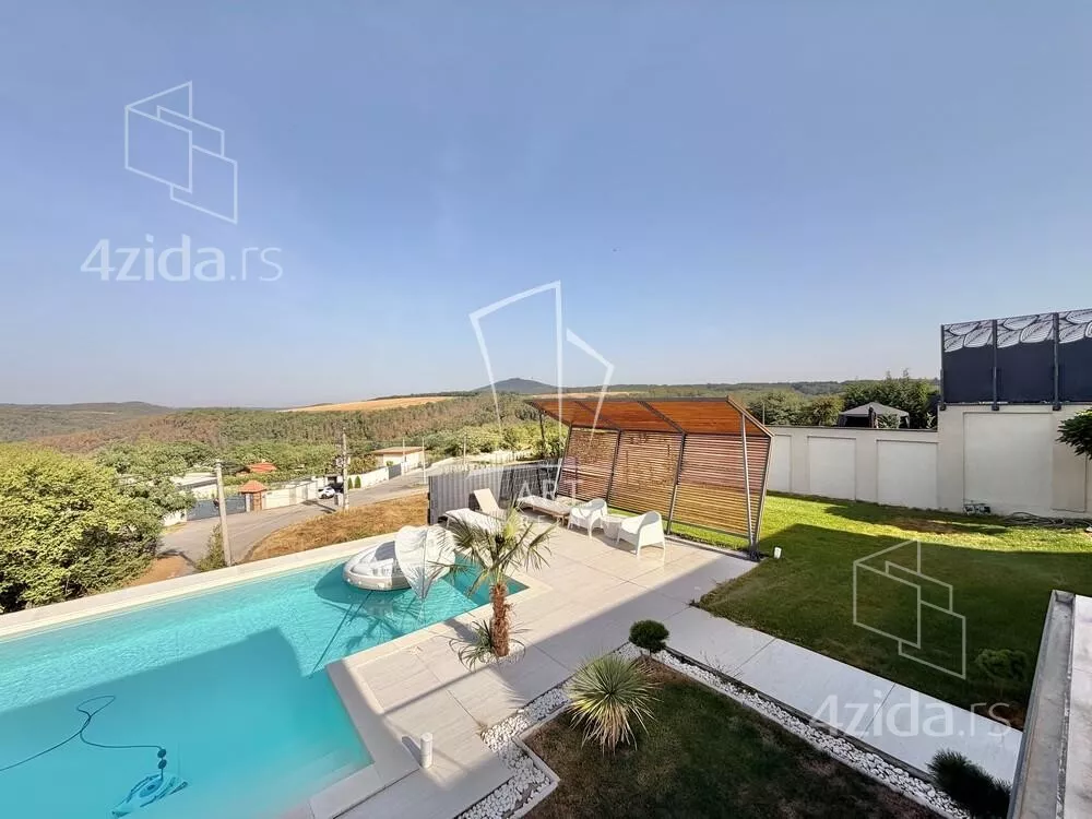 Kuća | 4zida