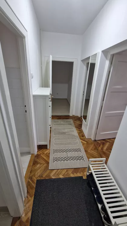 ALEJA MARŠALA TITA 7 | 4zida.rs