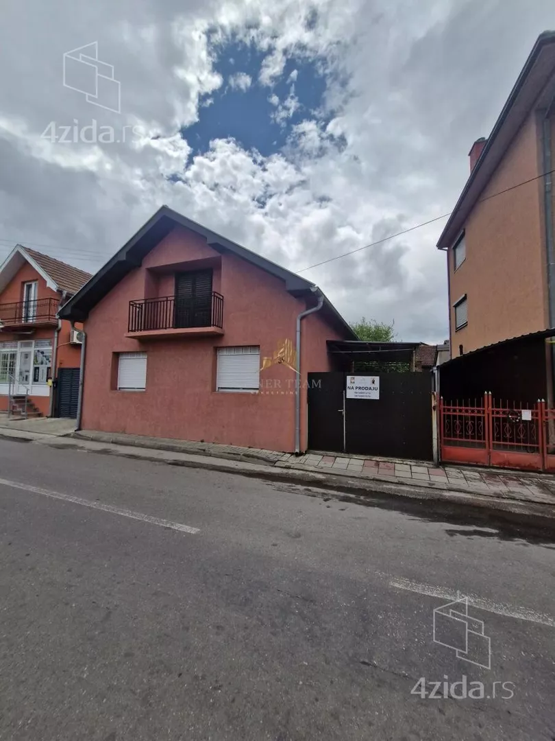 Kuća | 4zida