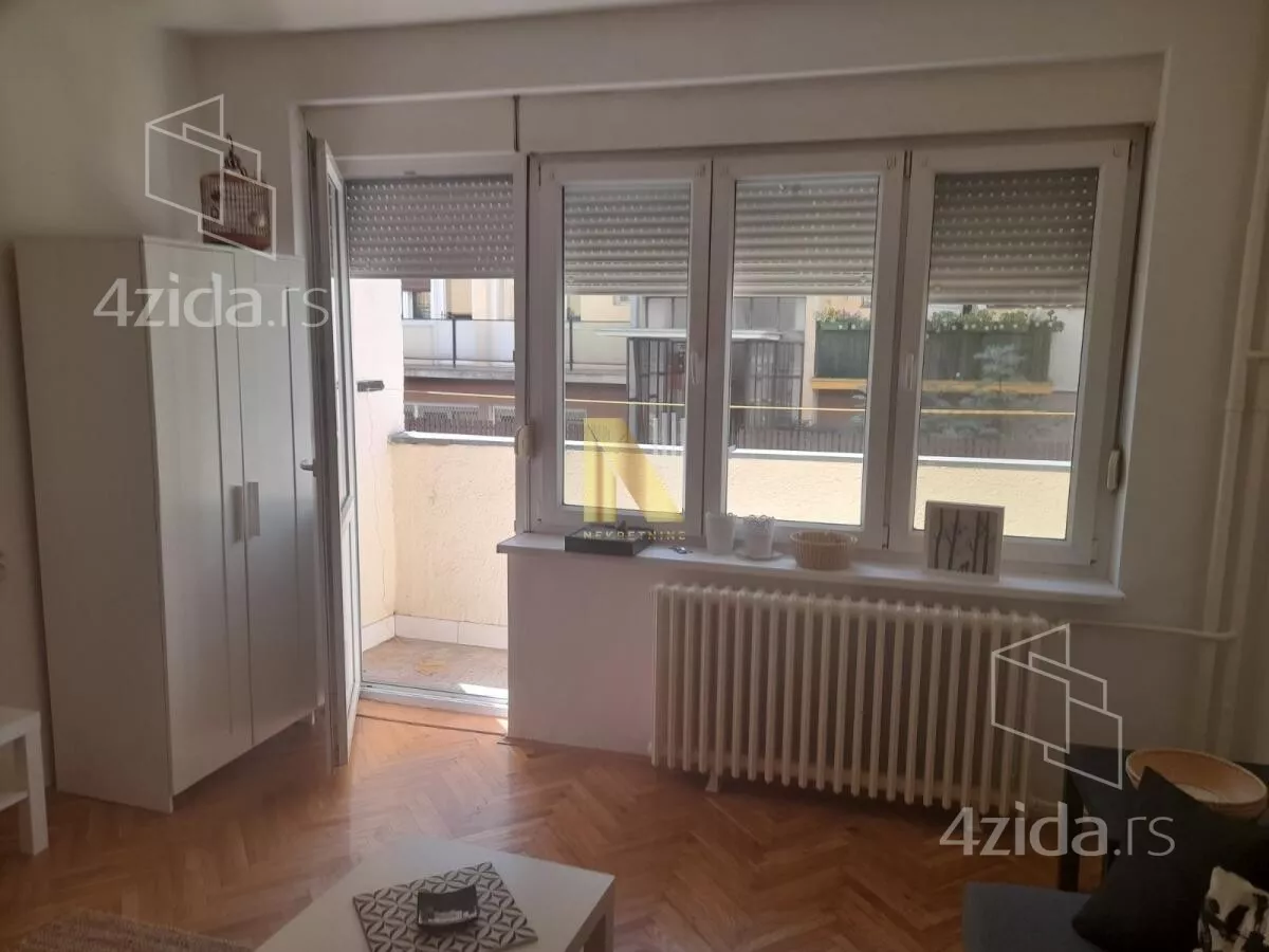Garsonjera | 4zida