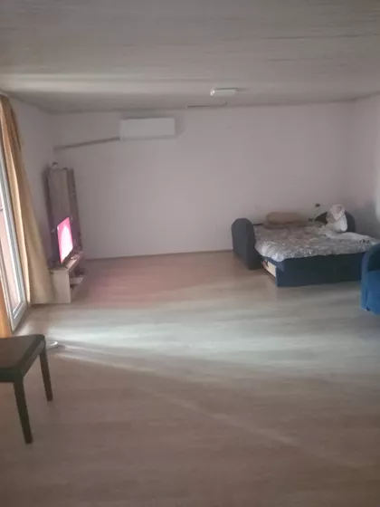 Celovečka | 4zida.rs