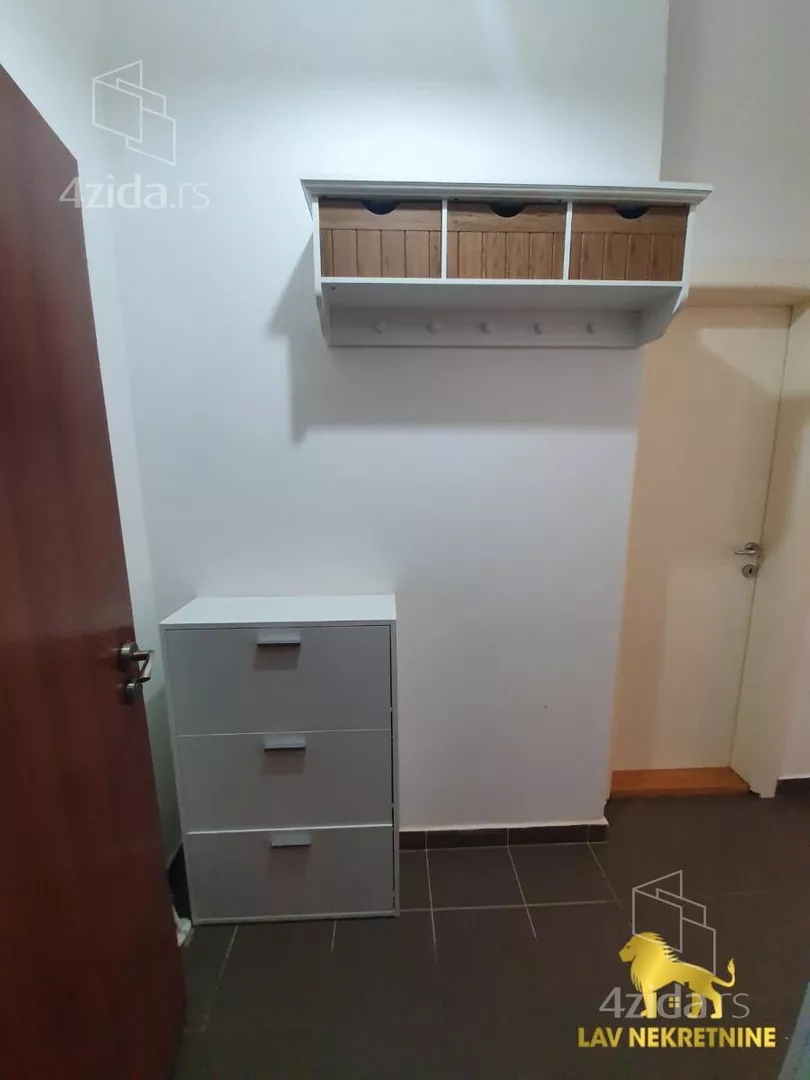 Garsonjera | 4zida