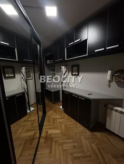 Spasenovićeva | 4zida.rs