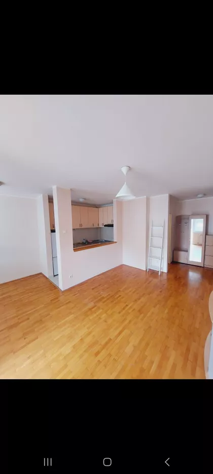 Miloja Zakića 18 | 4zida.rs