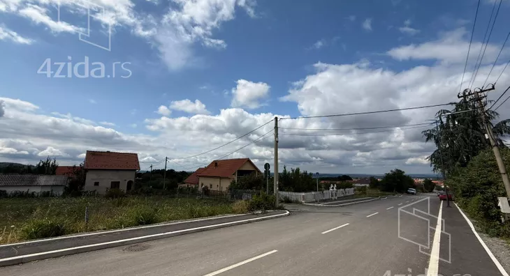 Građevinsko zemljište | 4zida