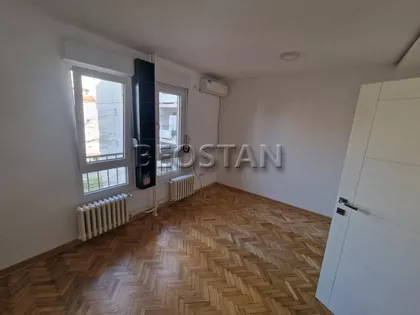 Pedje Milosavljevic | 4zida.rs