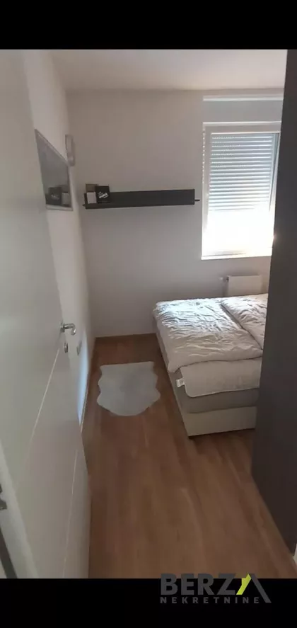 Bulevar Patrijarha Pavla (Somborski Bulevar) | 4zida.rs