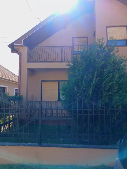 Sutjeska 23 | 4zida.rs