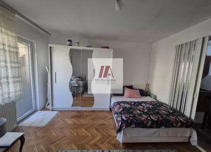 Vladimira Rolovića | 4zida.rs