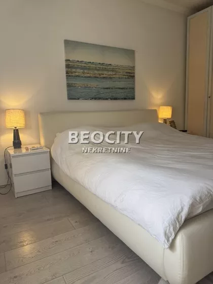 Vase Stajića | 4zida.rs