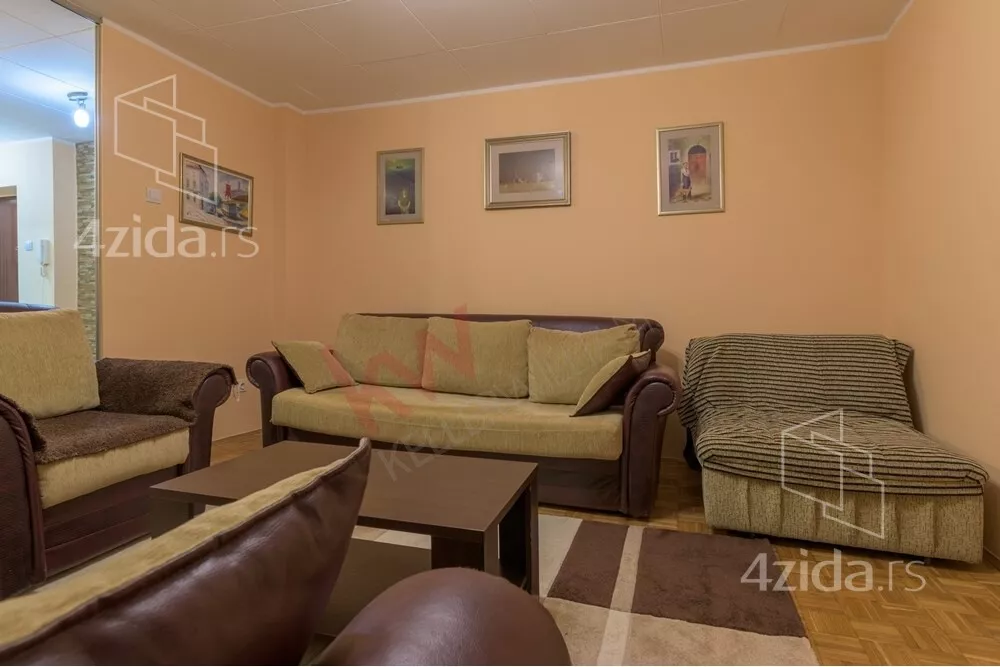 Jednosoban stan | 4zida