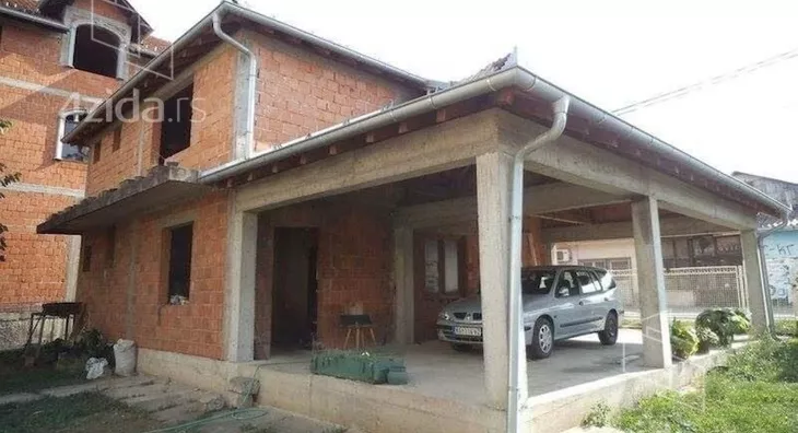 2-etažna kuća | 4zida