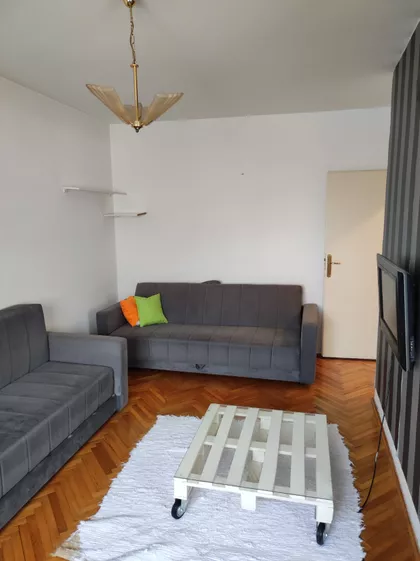 Zmaj Jovina 26/26 | 4zida.rs