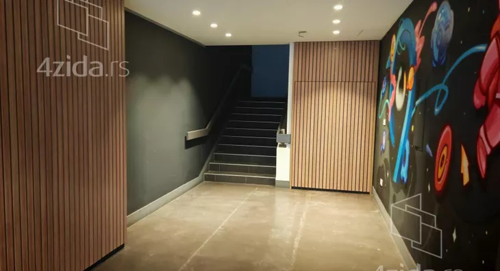 Poslovni prostor | 4zida