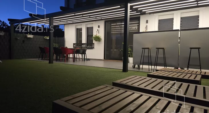 Troiposoban stan | 4zida