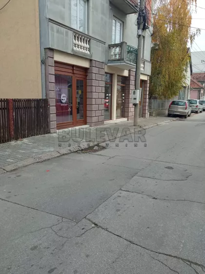 Skerlićeva | 4zida.rs