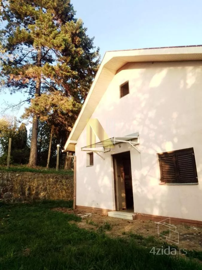 Kuća | 4zida