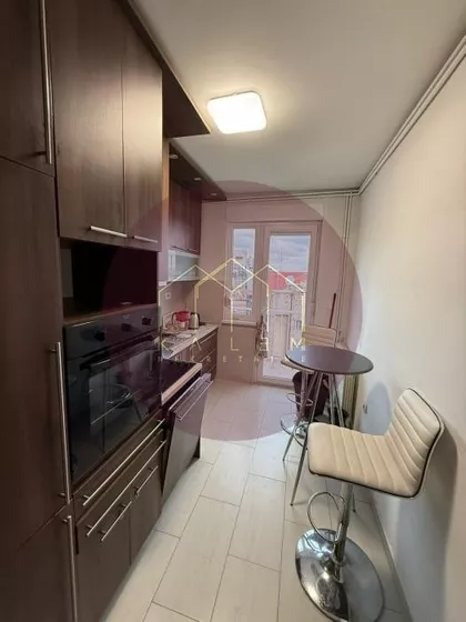 Skupština | 4zida.rs