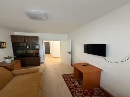Gundulićeva 1B | 4zida.rs