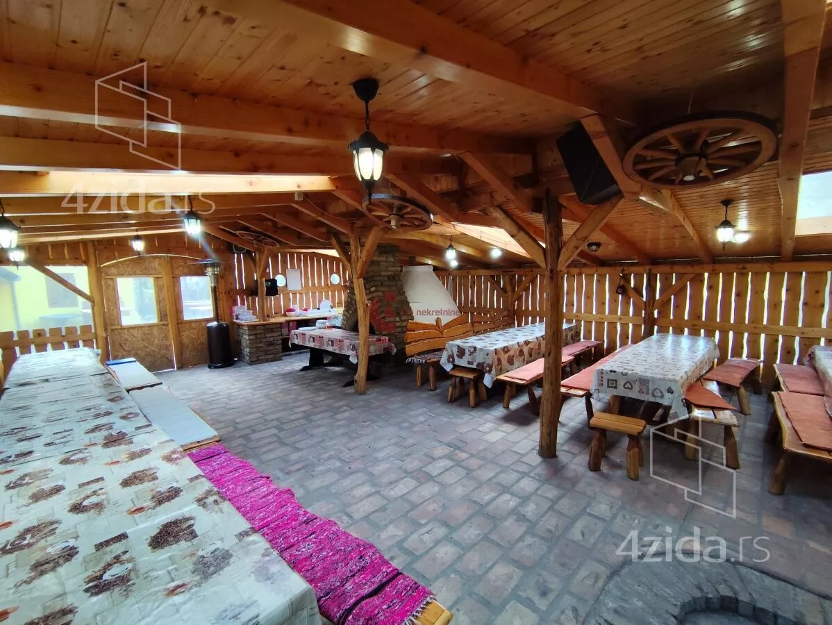 Ugostiteljski objekat | 4zida