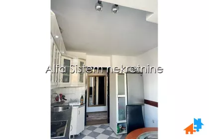 Crveni Krst Vračar | 4zida.rs