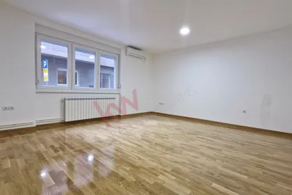 Hadži Đerina | 4zida.rs