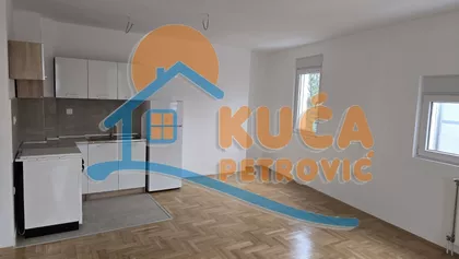 Prvomajska | 4zida.rs