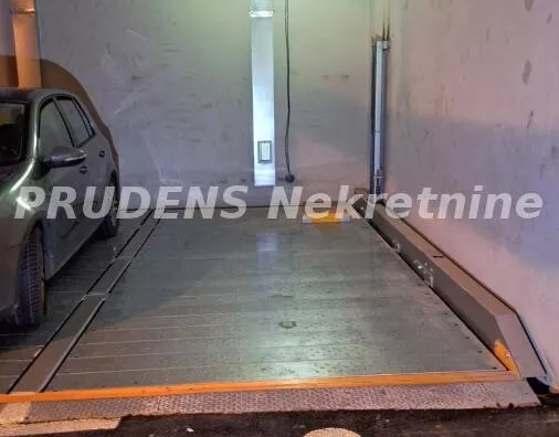 Garaža/Parking | 4zida