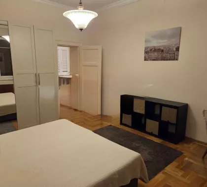 Krunski Venac | 4zida.rs