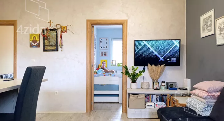 Četvoroiposoban stan | 4zida