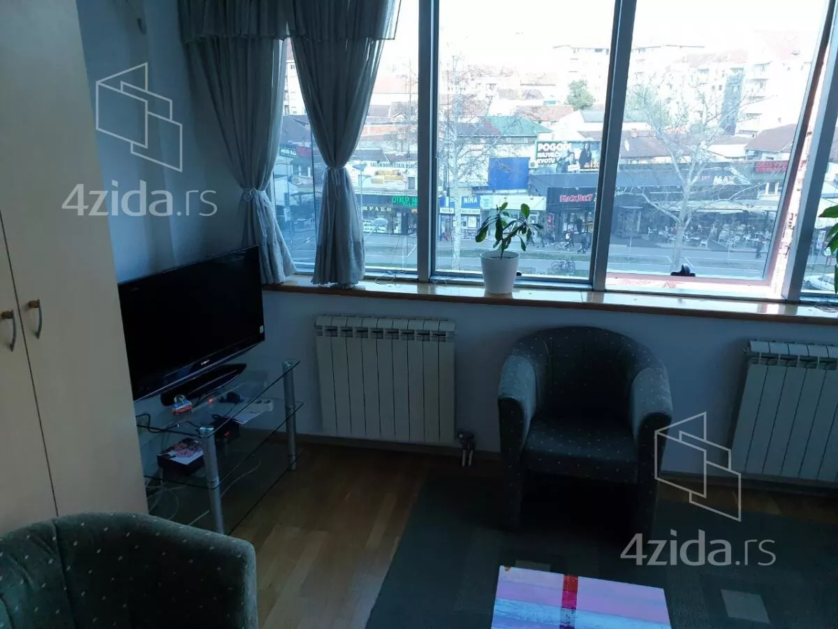 Garsonjera | 4zida